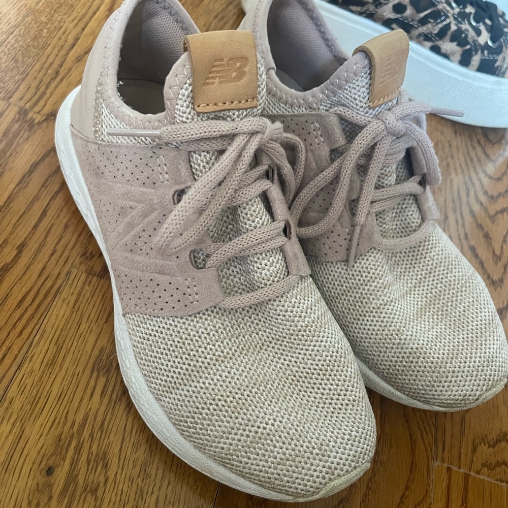 New Balance size 6